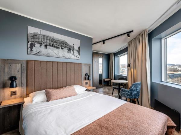 Anker Hotel : photo 5 de la chambre petite chambre double avec vue sur la ville 