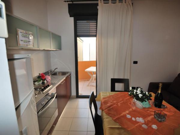 Residence Domus : photo 3 de la chambre appartement avec balcon