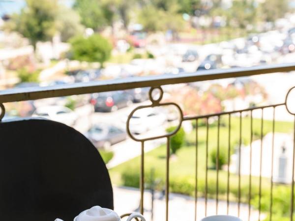 Hotel Lefkas : photo 3 de la chambre chambre triple supérieure - vue sur mer