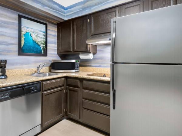 Residence Inn Indianapolis Downtown on the Canal : photo 1 de la chambre suite 1 chambre - vue sur ville