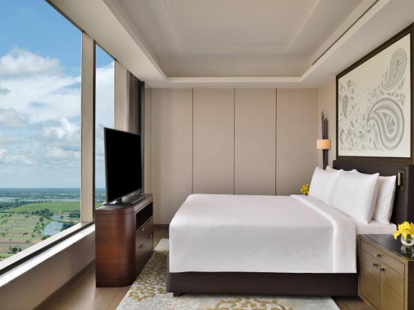 JW Marriott Hotel Kolkata : photo 5 de la chambre suite exécutive avec accès au salon exécutif et transfert aéroport aller-retour