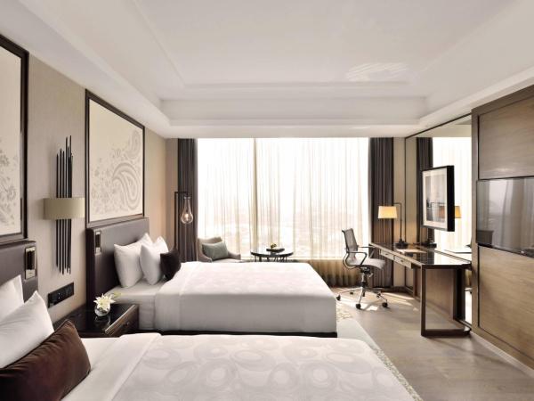 JW Marriott Hotel Kolkata : photo 3 de la chambre chambre lits jumeaux exécutive avec accès au salon exécutif et transfert aéroport aller simple