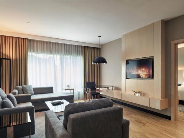 Renaissance Kuala Lumpur Hotel & Convention Centre : photo 1 de la chambre suite 1 chambre