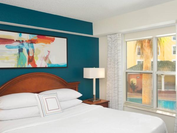 Residence Inn Orlando Lake Buena Vista : photo 8 de la chambre studio lit king-size avec canapé-lit