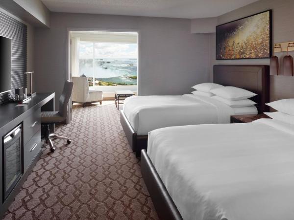 Niagara Falls Marriott Fallsview Hotel & Spa : photo 3 de la chambre suite lit queen-size exécutive