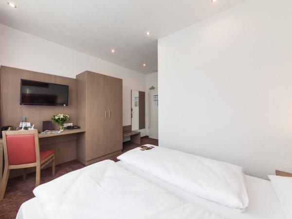 Hotel Excelsior Dortmund Hauptbahnhof : photo 3 de la chambre chambre double