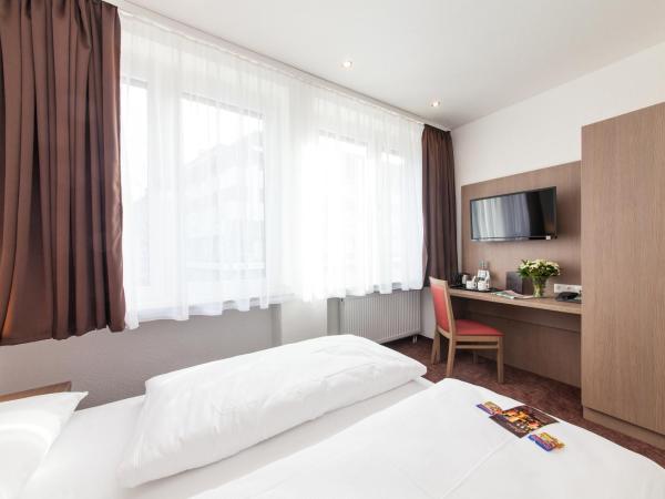 Hotel Excelsior Dortmund Hauptbahnhof : photo 4 de la chambre chambre double