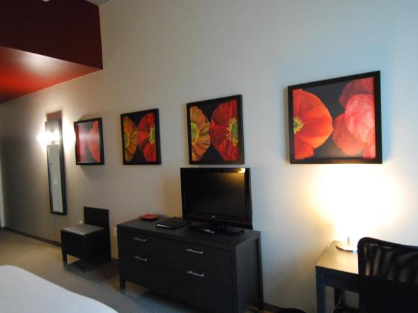 Grand Times Hotel : photo 1 de la chambre chambre grand confort lit queen-size