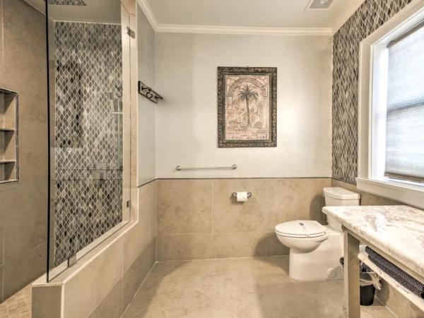 Houston Towers, Downtown Med Ctr, NRG, Adults only : photo 1 de la chambre chambre supérieure lit queen-size