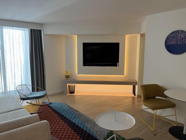 Miss Baker's Boutique Accommodation Bondi : photo 10 de la chambre atrium suite with balcony
