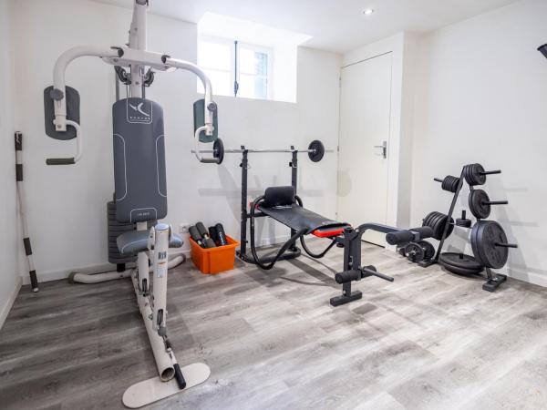 Pamiers gare - 2 Appartements à louer ou Chambre parentale indépendante : photo 9 de la chambre chambre double avec salle de bains privative