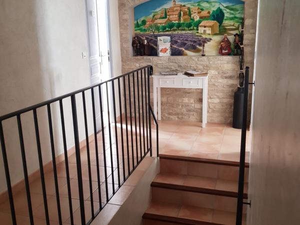 Mas Clement - Chambre et table d'hôtes : photo 3 de la chambre suite standard