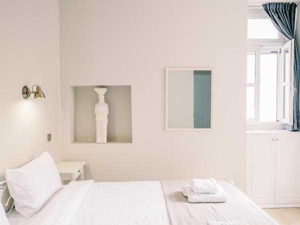 Neapolis 1897 Boutique Luxury Rooms : photo 2 de la chambre chambre double de luxe - 2ème Étage