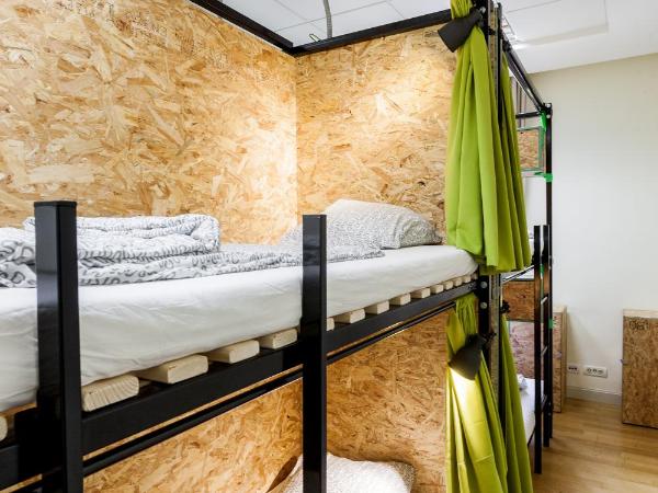 Avenue Hostel : photo 8 de la chambre lit dans dortoir mixte de 8 lits 