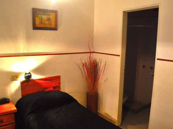 Hotel De La Rue : photo 4 de la chambre chambre double standard