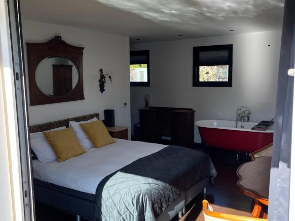 Morpheus : photo 6 de la chambre chambre double deluxe avec baignoire