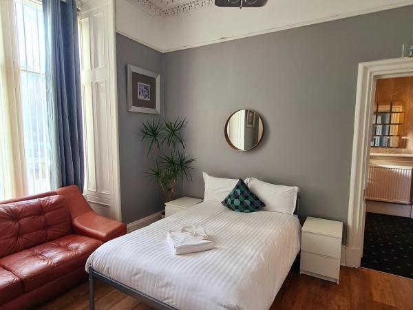 Northumberland Hotel : photo 2 de la chambre chambre double avec salle de bains privative séparée