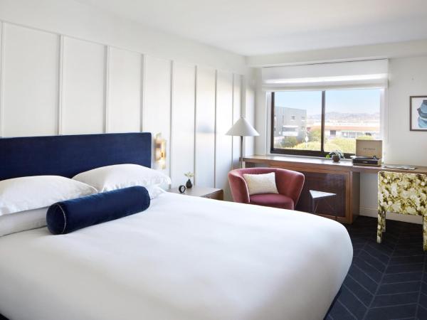 Kimpton Alton Fisherman's Wharf, an IHG Hotel : photo 3 de la chambre chambre lit king-size premium avec vue sur la baie