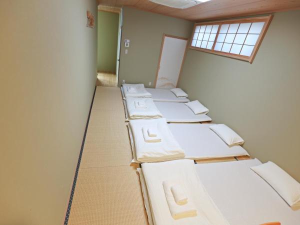 Akihabara Nakagawa Inn : photo 6 de la chambre chambre familiale