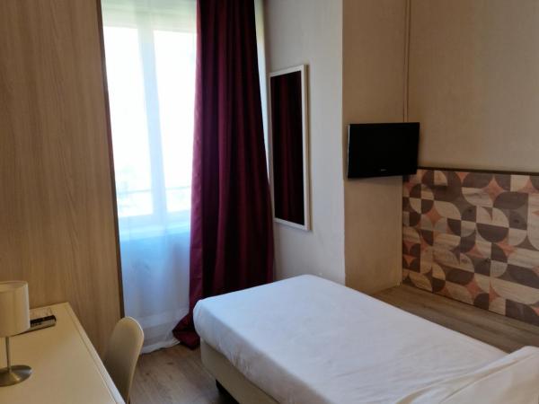 Hotel di Porta Romana : photo 1 de la chambre chambre simple