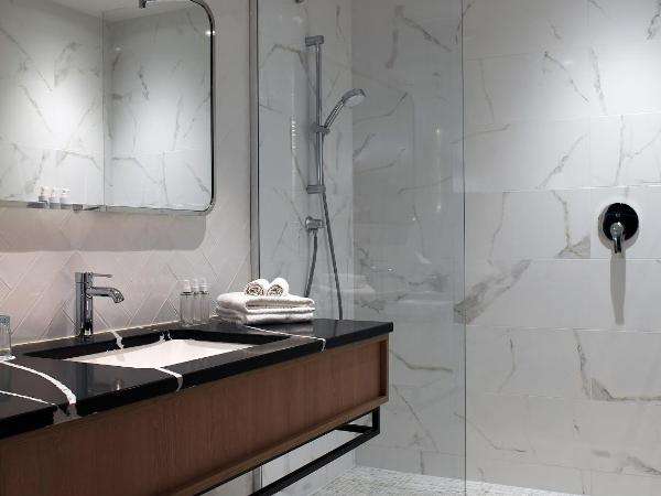 Paris Marriott Opera Ambassador Hotel : photo 5 de la chambre chambre lit king-size exécutive