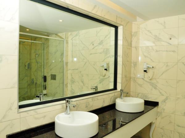 Sey Beach Hotel & Spa : photo 4 de la chambre chambre double ou lits jumeaux - vue sur jardin