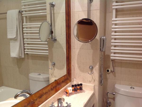 Siora Vittoria Boutique Hotel : photo 5 de la chambre suite familiale avec balcon