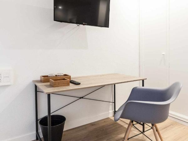 Auditorio Rooms Boutique Oviedo : photo 3 de la chambre chambre double ou lits jumeaux