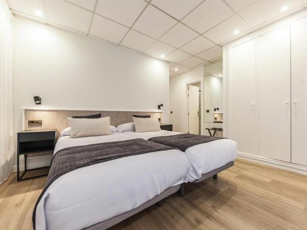 Auditorio Rooms Boutique Oviedo : photo 5 de la chambre chambre supérieure lit queen-size