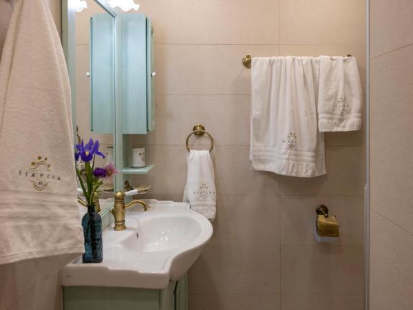 Stayeva 11 : photo 9 de la chambre chambre lit king-size deluxe