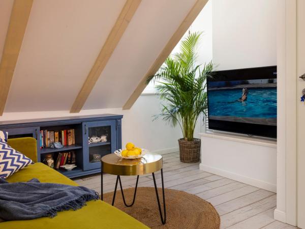 Stayeva 11 : photo 3 de la chambre suite 1 chambre