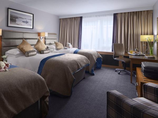 Radisson BLU Hotel and Spa, Limerick : photo 2 de la chambre chambre familiale (2 adultes et 2 enfants)