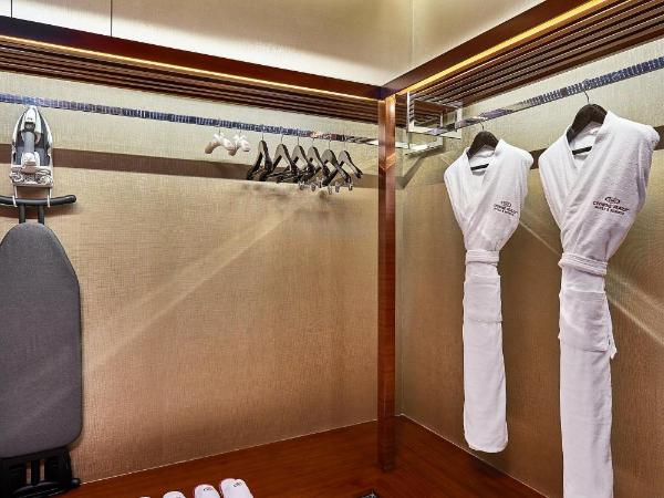 Crowne Plaza Tianjin Jinnan, an IHG Hotel : photo 1 de la chambre suite 1 chambre