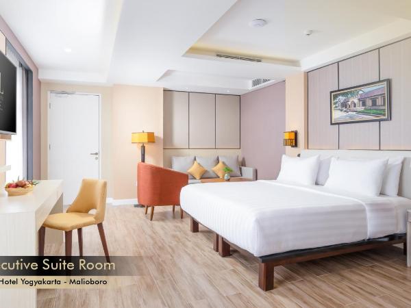 eL Hotel Yogyakarta Malioboro : photo 1 de la chambre suite exécutive 