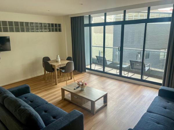 Stay at Hotel Steyne : photo 1 de la chambre appartement avec balcon