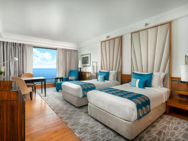 InterContinental Marine Drive Mumbai, an IHG Hotel : photo 5 de la chambre 2 twin beds premium sea view