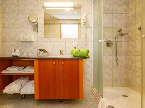 Palace Hotel Hévíz : photo 7 de la chambre chambre double