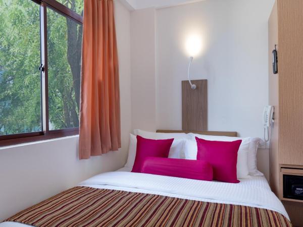 Beehive Central : photo 4 de la chambre standard twin room (free return airport transfer and 10% of food & beverage)