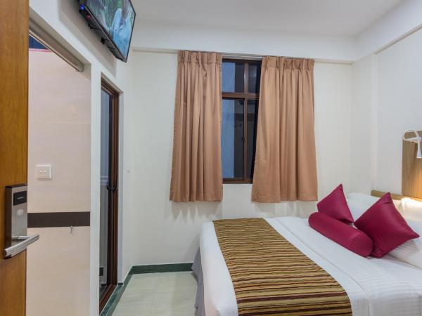 Beehive Central : photo 10 de la chambre standard double room (free return airport transfer and 10% of food & beverage)