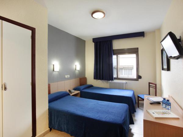 Hotel Bilbaino : photo 2 de la chambre chambre simple intérieure