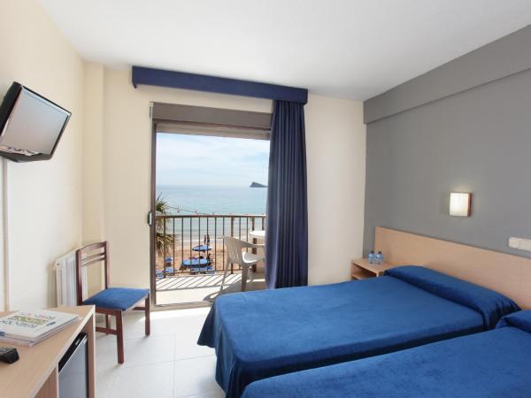 Hotel Bilbaino : photo 10 de la chambre chambre double ou lits jumeaux - vue sur mer