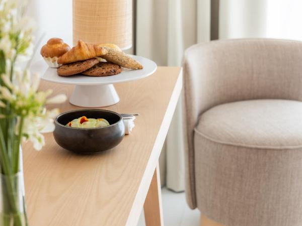 Hôtel Ibaïa - Piscine & Spa : photo 8 de la chambre chambre double avec balcon