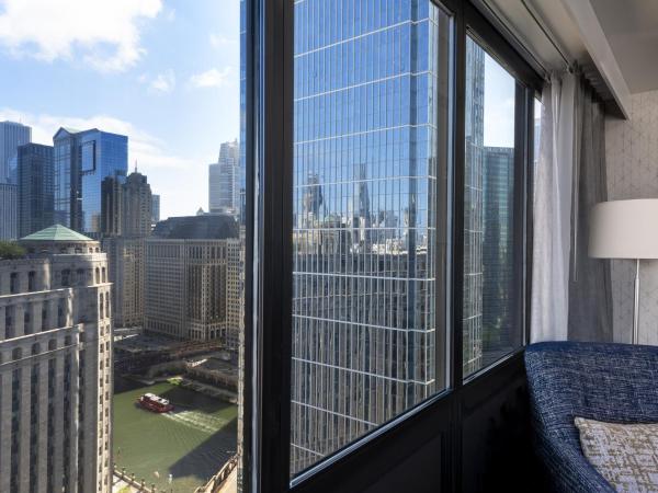 Holiday Inn - Chicago Dwtn - Wolf Point, an IHG Hotel : photo 6 de la chambre chambre lit king-size standard - vue sur horizon