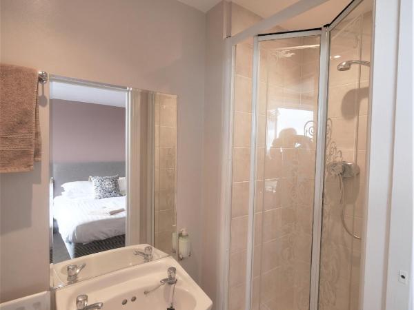 The Gather Inn : photo 4 de la chambre chambre double avec salle de bains privative 