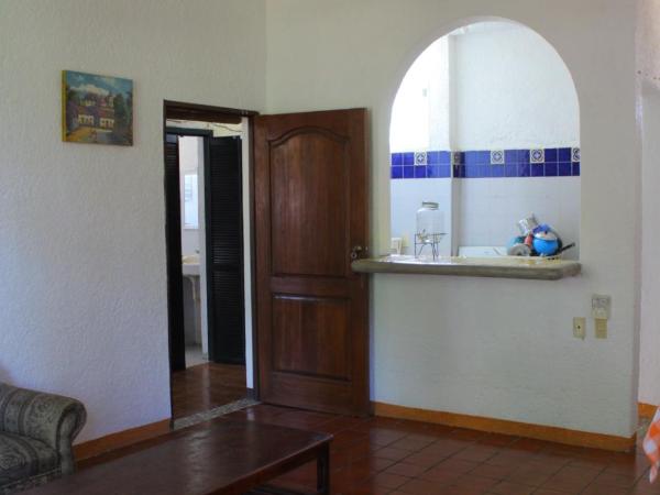 Hotel Albatros : photo 5 de la chambre appartement - vue sur jardin