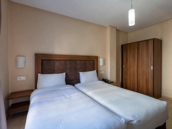 Hotel Etoile Du Nord : photo 3 de la chambre chambre lits jumeaux