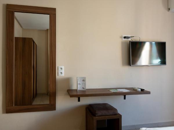 Hotel Etoile Du Nord : photo 4 de la chambre chambre simple Économique