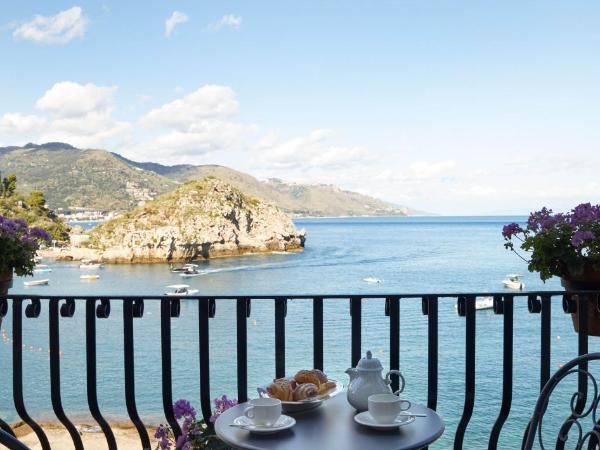 Villa Sant'Andrea, A Belmond Hotel, Taormina Mare : photo 2 de la chambre chambre double ou lits jumeaux de luxe avec balcon et vue sur la mer 