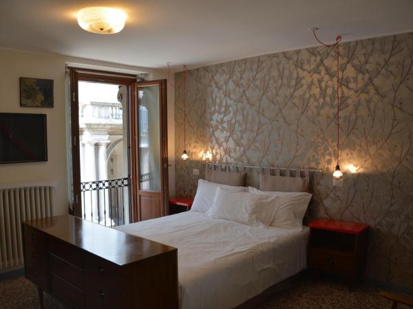 Ca' Monteggia Guest House : photo 7 de la chambre suite 5 chambres