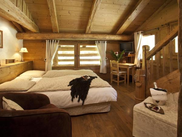 Chalet-Hôtel Les Fermes de Pierre & Anna : photo 2 de la chambre chambre quadruple en duplex